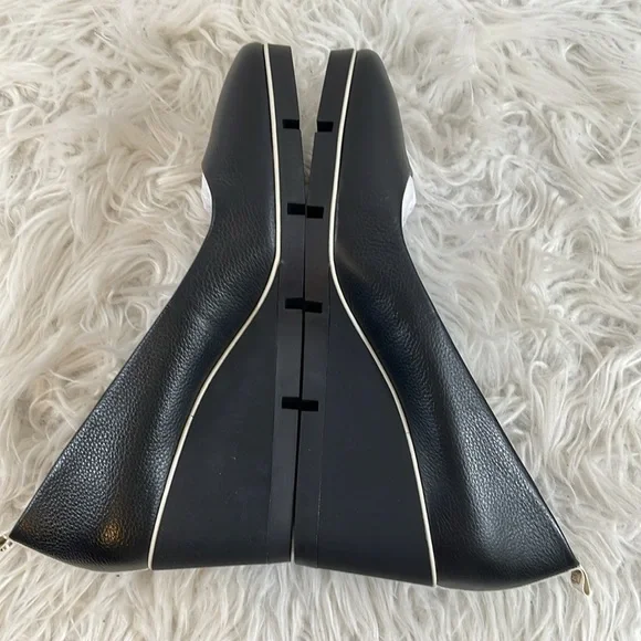 BETABRAND All Weather Wedge Heel In Black Pebbled Leather Slip On Size 11 NEW - Picture 9 of 16